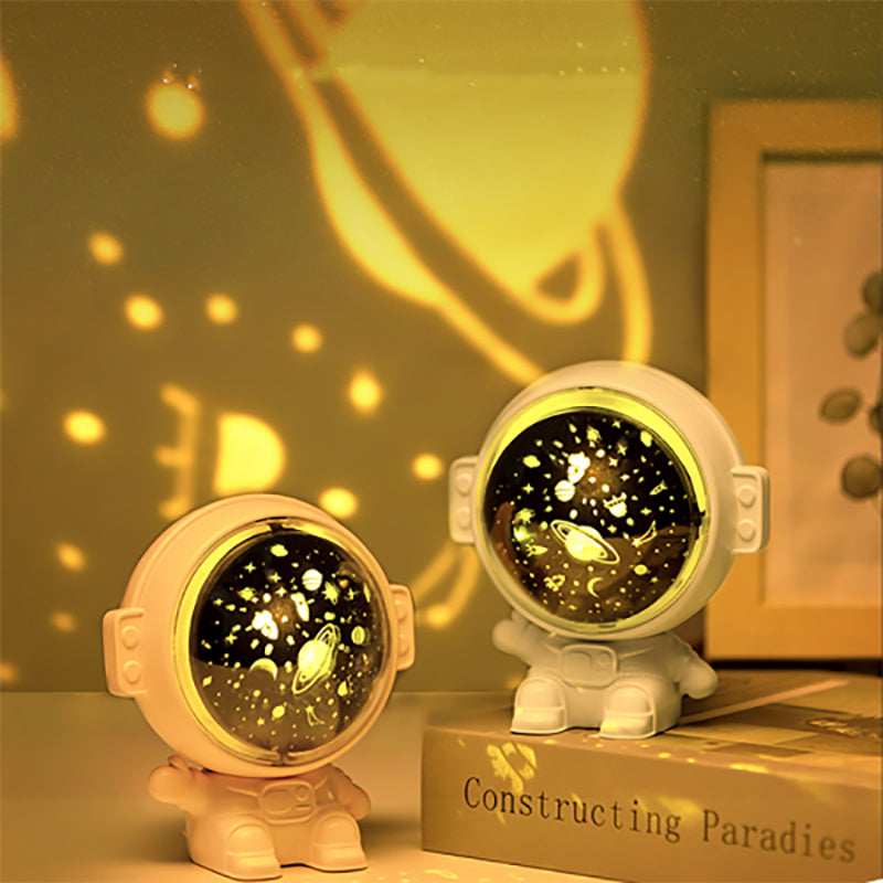 Astronaut Galaxy Projector Night Light – product image 1