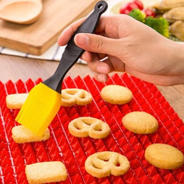 CrispLift™ Silicone Pyramid Baking Mat – product image 6